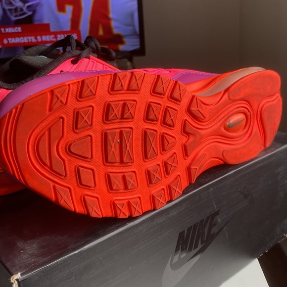 🔥Nike AirMax 97 Plus 10.5🔥 - Picture 6 of 8